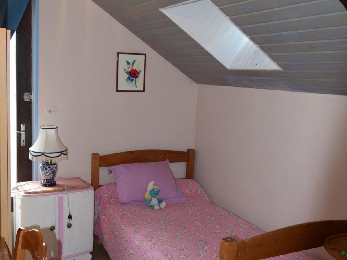 Gîte Crissé, 4 pièces, 6 personnes - FR-1-410-186 Extérieur photo