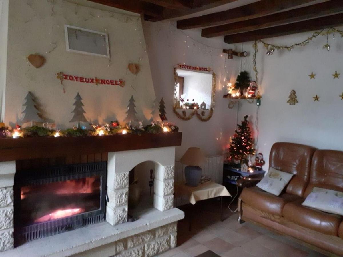 Gîte Crissé, 4 pièces, 6 personnes - FR-1-410-186 Extérieur photo