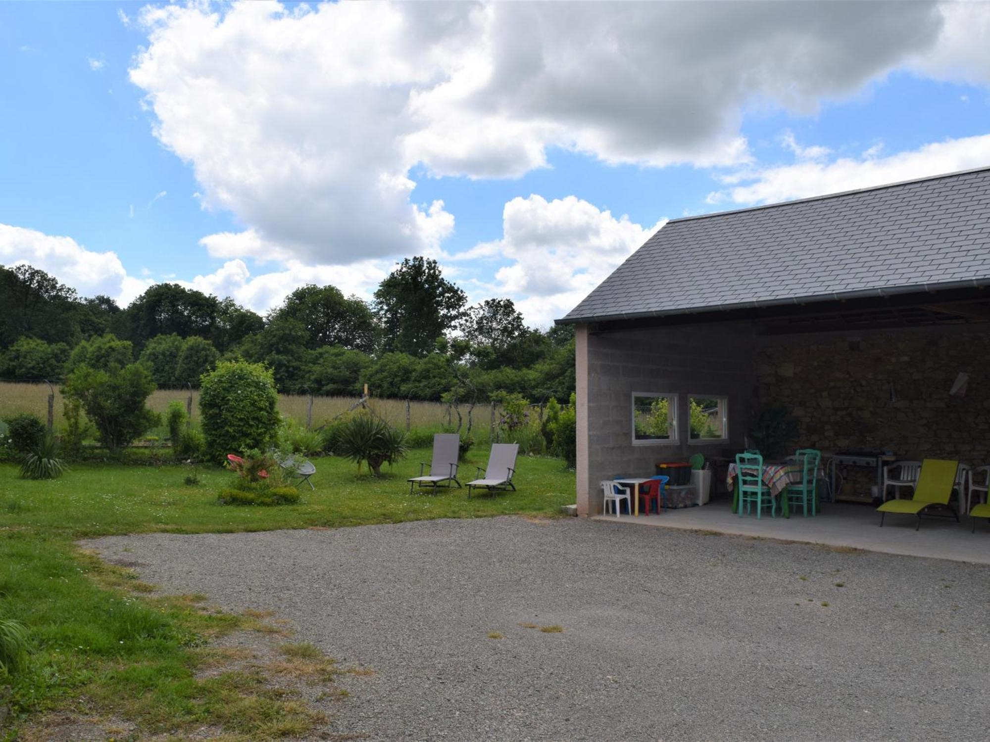 Gîte Crissé, 4 pièces, 6 personnes - FR-1-410-186 Extérieur photo